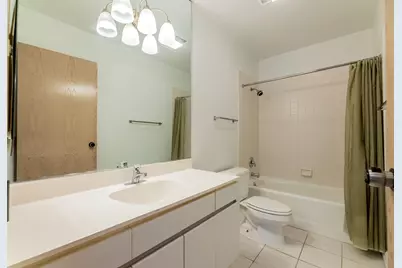 939 W Huron Street #401, Chicago, IL 60642 - Photo 11