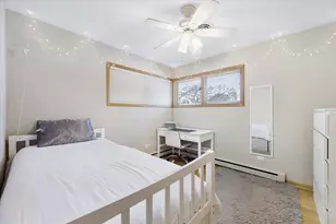 878 S Parkside Ave, Elmhurst, IL 60126 - Photo 17