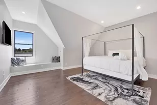 3330 S Indiana Ave, Chicago, IL 60616 - Photo 23