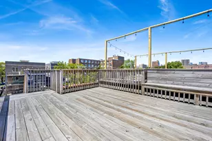 3330 S Indiana Ave, Chicago, IL 60616 - Photo 25