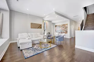 3330 S Indiana Ave, Chicago, IL 60616 - Photo 9