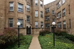 903 W Altgeld St, Chicago, IL 60614 - Photo 1