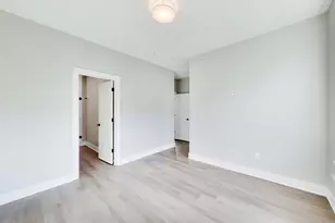 5424 Old Orchard Rd, Skokie, IL 60077 - Photo 11