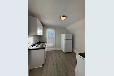 111 Center Avenue #Upper, Aurora, IL 60505 - Photo 3