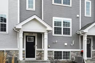 1007 Briar Gln Ct, Hampshire, IL 60140 - Photo 1