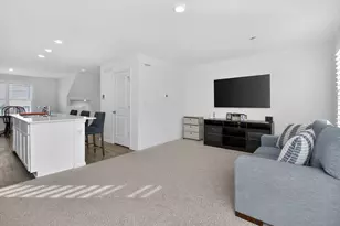 1007 Briar Gln Ct, Hampshire, IL 60140 - Photo 5