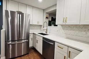 2243 S 3rd Ave, Riverside, IL 60546 - Photo 9