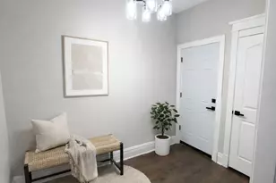 6716 S Indiana Ave, Chicago, IL 60637 - Photo 3