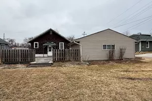 1849 Post St, Ottawa, IL 61350 - Photo 3