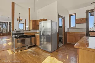 3315 S Wood St, Chicago, IL 60608 - Photo 47