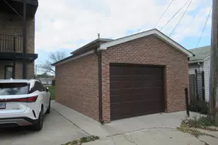 3315 S Wood St, Chicago, IL 60608 - Photo 15