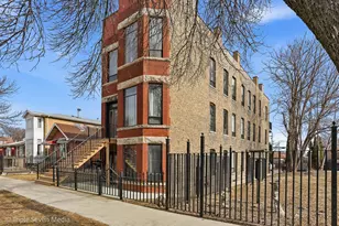 3315 S Wood St, Chicago, IL 60608 - Photo 9