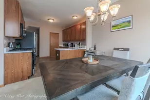 201 Barrett Dr, Yorkville, IL 60560 - Photo 9