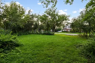 7707 Virginia Ct, Willowbrook, IL 60527 - Photo 1