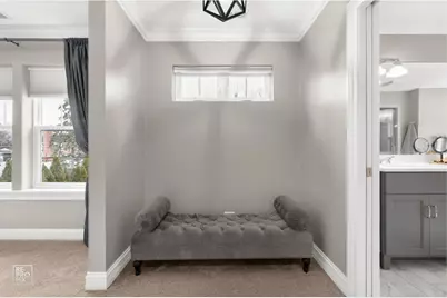 219 N Clinton Avenue, Elmhurst, IL 60126 - Photo 29