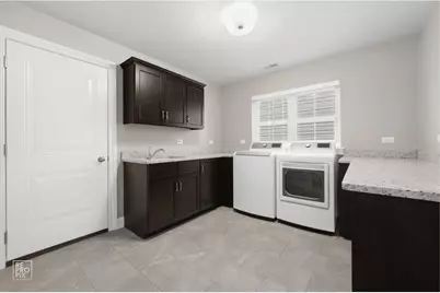 219 N Clinton Avenue, Elmhurst, IL 60126 - Photo 53