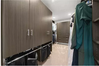 219 N Clinton Avenue, Elmhurst, IL 60126 - Photo 33