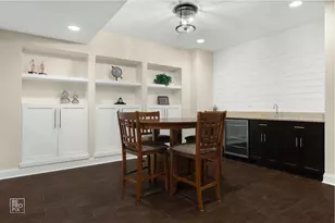 219 N Clinton Ave, Elmhurst, IL 60126 - Photo 51