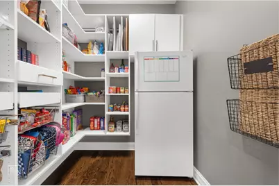 219 N Clinton Avenue, Elmhurst, IL 60126 - Photo 21