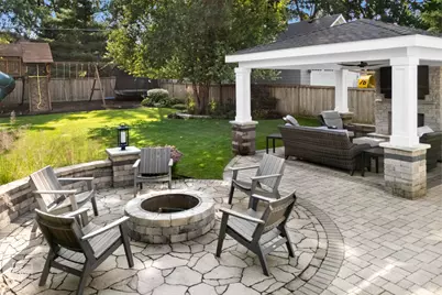 219 N Clinton Avenue, Elmhurst, IL 60126 - Photo 65