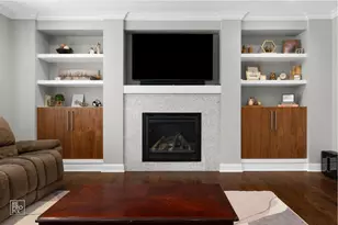 219 N Clinton Ave, Elmhurst, IL 60126 - Photo 13