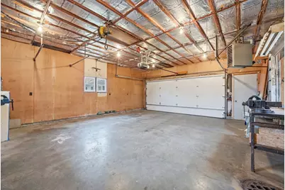 274 W Center Street, Burlington, IL 60109 - Photo 39