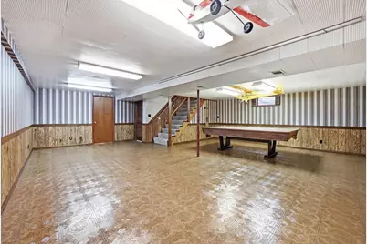 274 W Center Street, Burlington, IL 60109 - Photo 25