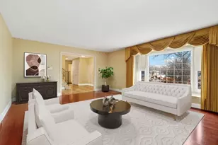 136 Graymoor Ln, Olympia Fields, IL 60461 - Photo 3