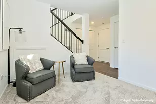 402 Neubauer Circle, Lindenhurst, IL 60046 - Photo 27