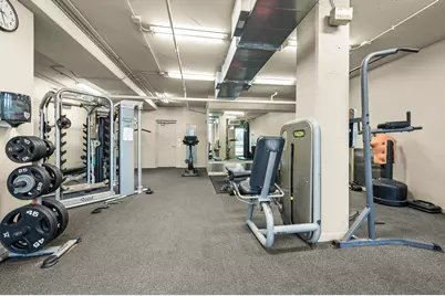 437 W Division Street #409, Chicago, IL 60610 - Photo 17