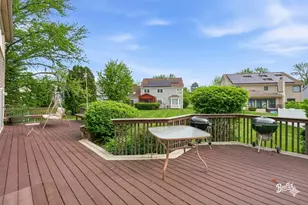 2911 Bayberry Dr, Buffalo Grove, IL 60089 - Photo 39