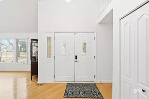 2911 Bayberry Dr, Buffalo Grove, IL 60089 - Photo 13