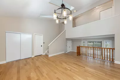 2010 Carriage Hill Road, Lisle, IL 60532 - Photo 5