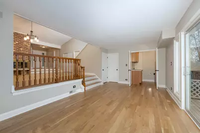 2010 Carriage Hill Road, Lisle, IL 60532 - Photo 3