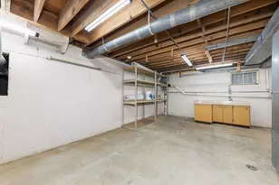 2010 Carriage Hill Rd, Lisle, IL 60532 - Photo 33