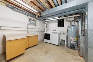 2010 Carriage Hill Rd, Lisle, IL 60532 - Photo 31