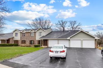 961 Cumberland Court #A2, Roselle, IL 60172 - Photo 3