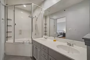 286 Prairie View Ln, Wheeling, IL 60090 - Photo 11