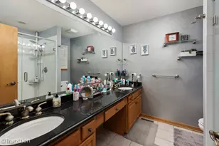 907 E Broadway Ave, Winthrop Harbor, IL 60096 - Photo 15