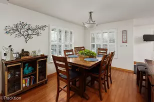 907 E Broadway Ave, Winthrop Harbor, IL 60096 - Photo 7