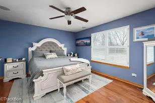 907 E Broadway Ave, Winthrop Harbor, IL 60096 - Photo 13