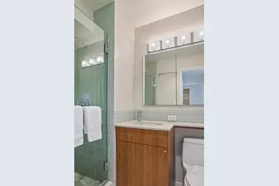 3430 N Lake Shore Drive #9L, Chicago, IL 60657 - Photo 13