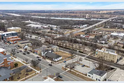 107 S State Street, Lockport, IL 60441 - Photo 29