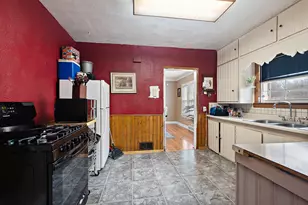 107 S State St, Lockport, IL 60441 - Photo 21