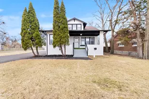 1112 Plainfield Rd, Joliet, IL 60435 - Photo 1