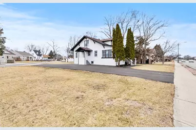1112 Plainfield Road, Joliet, IL 60435 - Photo 3
