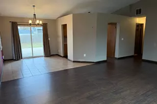 1816 14th Ave, Belvidere, IL 61008 - Photo 5