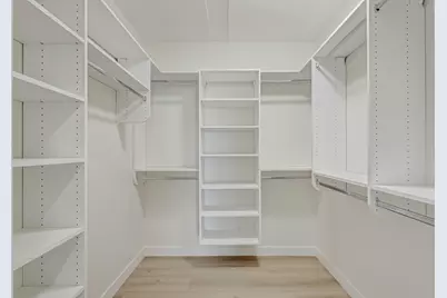 9201 Milwaukee Avenue N #202, Niles, IL 60714 - Photo 11