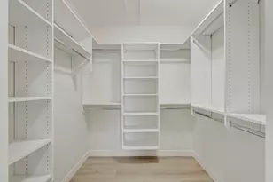 9201 Milwaukee Ave N, Niles, IL 60714 - Photo 11