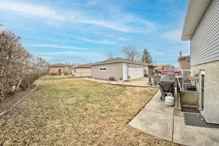 6346 W 90th St, Oak Lawn, IL 60453 - Photo 21